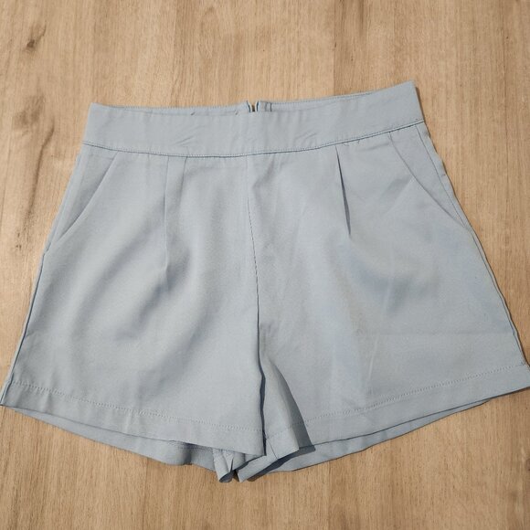 Shein Shorts (2) and Abercrombie & Fitch T top Bundle - Picture 4 of 6